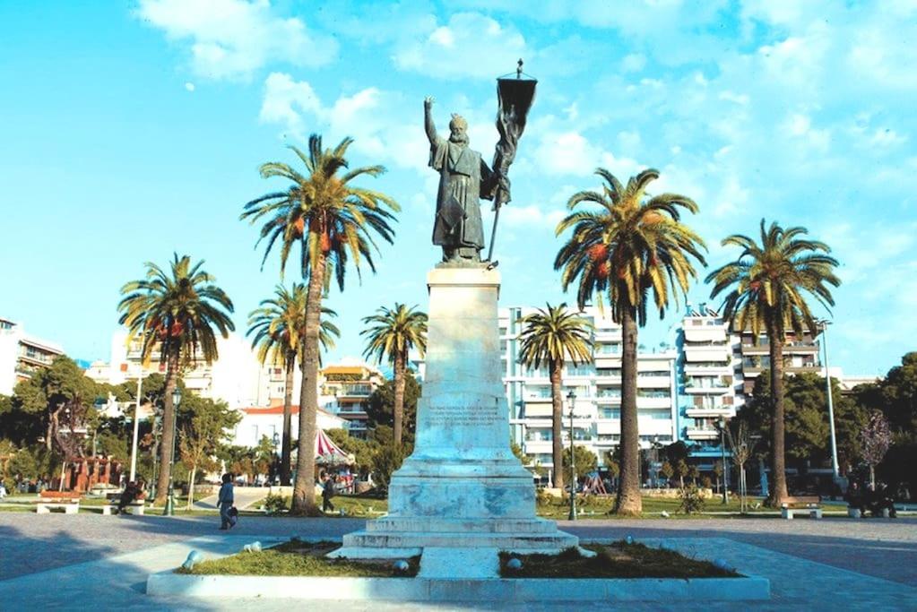 Theano'S Cozy & Quiet Lux Central Flat - Wifi & Full Amenities Patras Exterior photo