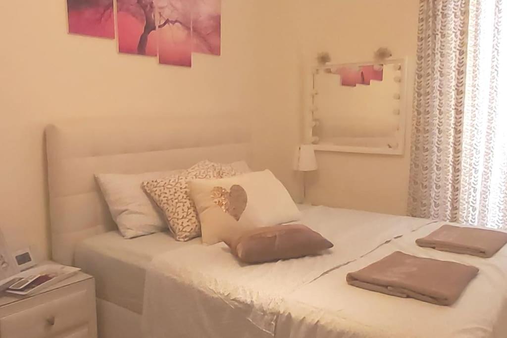 Theano'S Cozy & Quiet Lux Central Flat - Wifi & Full Amenities Patras Exterior photo