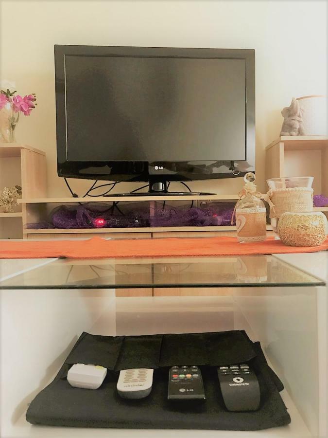 Theano'S Cozy & Quiet Lux Central Flat - Wifi & Full Amenities Patras Exterior photo