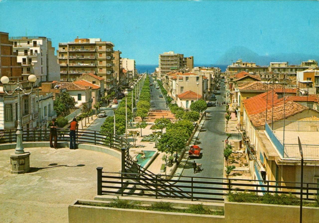 Theano'S Cozy & Quiet Lux Central Flat - Wifi & Full Amenities Patras Exterior photo